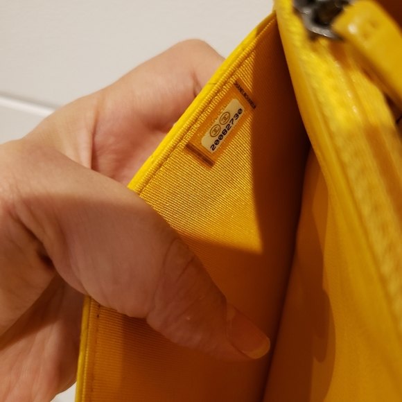 Chanel le boy WOC wallet on chain.  📍Sold📍 - Picture 5 of 7